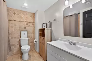 2522 Baycrest Dr, Houston, TX 77058 - Photo 22