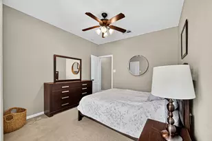 110 Cheswood Manor Drive, The Woodlands, TX 77382 - Photo 32