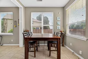 110 Cheswood Manor Drive, The Woodlands, TX 77382 - Photo 12