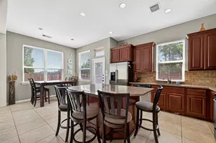 110 Cheswood Manor Drive, The Woodlands, TX 77382 - Photo 10