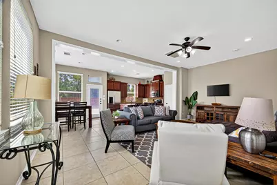 110 Cheswood Manor Drive, The Woodlands, TX 77382 - Photo 6