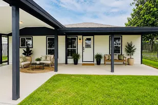 7347 Remegan Rd, Houston, TX 77033 - Photo 1
