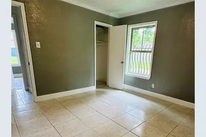7347 Remegan Road, Houston, TX 77033 - Photo 30