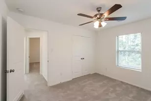 1934 Ballesteros St, Crosby, TX 77532 - Photo 12