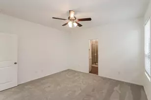 1934 Ballesteros St, Crosby, TX 77532 - Photo 10