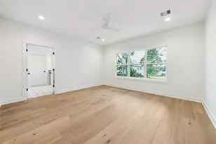 1335 Gardenia Dr, Houston, TX 77018 - Photo 22