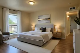 8433 Hearth Dr, Houston, TX 77054 - Photo 4