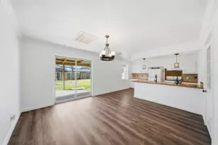 16918 Folsom Dr, Houston, TX 77049 - Photo 8