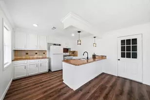 16918 Folsom Dr, Houston, TX 77049 - Photo 10