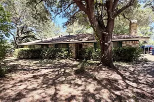412 Rainey St, Groveton, TX 75845 - Photo 4