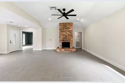 1824 Lazy Creek Lane, Pearland, TX 77581 - Photo 14
