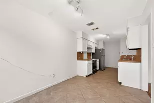 12510 Sungate Ln, Houston, TX 77071 - Photo 12