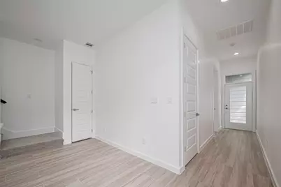 7307 W Knoll Street, Houston, TX 77028 - Photo 32