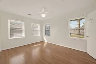 1835 Seaspray Ct, Houston, TX 77008 - Photo 22