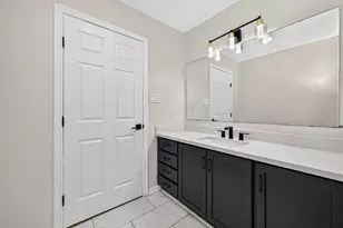 1319 Forsythe Ln, Houston, TX 77073 - Photo 32