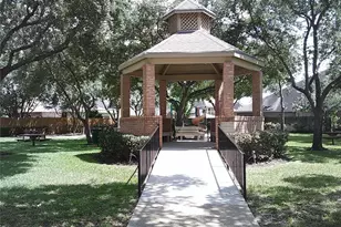 13427 Garden Grove, Houston, TX 77082 - Photo 6