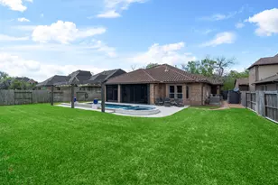 2610 Lazy Vine Ln, Missouri City, TX 77459 - Photo 4