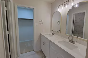 14122 Country Manor Dr, Sugar Land, TX 77498 - Photo 12