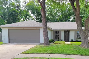14122 Country Manor Dr, Sugar Land, TX 77498 - Photo 1