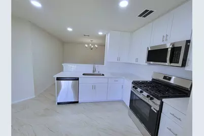14122 Country Manor Drive, Sugar Land, TX 77498 - Photo 4