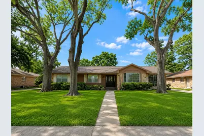 426 Shadow Creek Drive, El Lago, TX 77586 - Photo 1