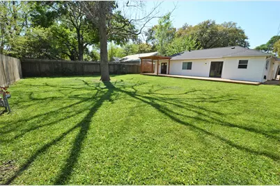 1906 Coulcrest Drive, Houston, TX 77055 - Photo 22