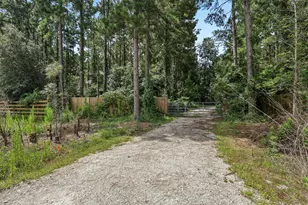 1756 County Rd 3479A, Cleveland, TX 77327 - Photo 4
