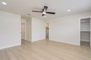 14231 Misty Meadow Ln, Houston, TX 77079 - Photo 22