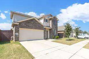 505 Prairie Grass Trl, Clute, TX 77531 - Photo 2