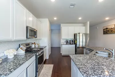 505 Prairie Grass Trail, Clute, TX 77531 - Photo 10