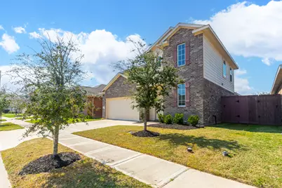 505 Prairie Grass Trail, Clute, TX 77531 - Photo 4