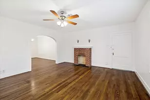 1937 W McKinney St, Houston, TX 77019 - Photo 4