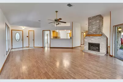 13714 Chancery Road, Houston, TX 77034 - Photo 6