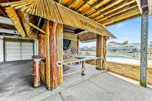 1326 Hawaii Dr, Tiki Island, TX 77554 - Photo 38