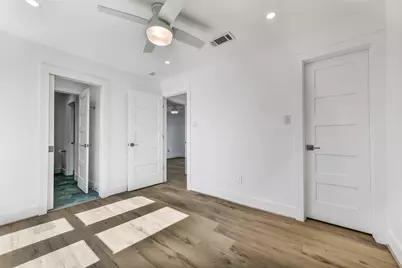 1326 Hawaii Drive, Galveston, TX 77554 - Photo 22
