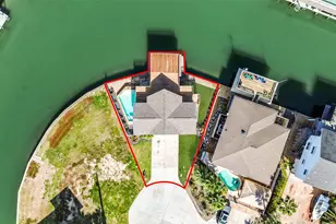 1326 Hawaii Dr, Galveston, TX 77554 - Photo 44