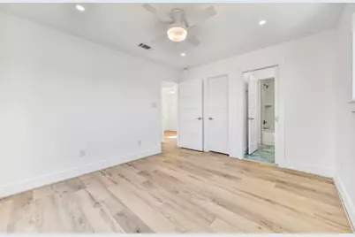 1326 Hawaii Drive, Galveston, TX 77554 - Photo 30