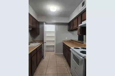 4034 Belle Park Drive #4034, Houston, TX 77072 - Photo 4