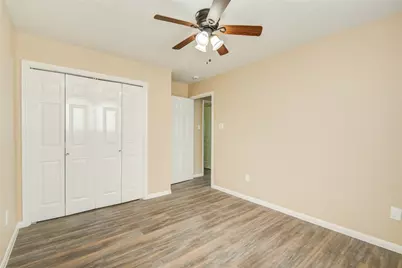 14303 Providence Pine Trail, Houston, TX 77062 - Photo 28