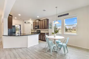 403 American Black Bear Dr, Crosby, TX 77532 - Photo 8