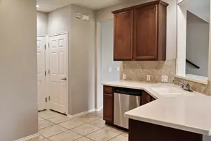 13600 Breton Ridge St, Houston, TX 77070 - Photo 12