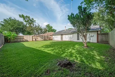 17114 Quail Glen Drive, Houston, TX 77489 - Photo 36