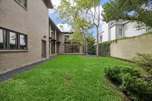 3635 Overbrook Ln, Houston, TX 77027 - Photo 24