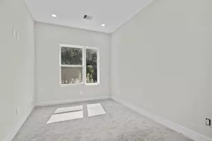 861 Prosper St, Houston, TX 77088 - Photo 28