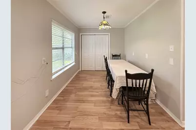315 Pine Street, Lake Jackson, TX 77566 - Photo 12