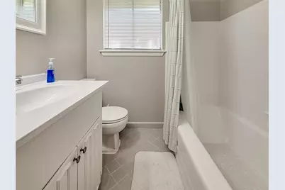 315 Pine Street, Lake Jackson, TX 77566 - Photo 20