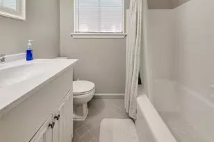 315 Pine St, Lake Jackson, TX 77566 - Photo 20