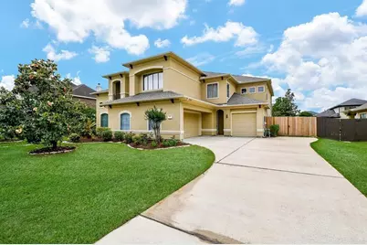 1731 Pampas Trail Drive, Friendswood, TX 77546 - Photo 2