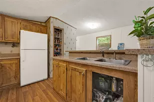 1919 Ole Long Pull Rd, Livingston, TX 77351 - Photo 10