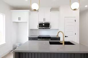 2316 McKee St, Houston, TX 77009 - Photo 12